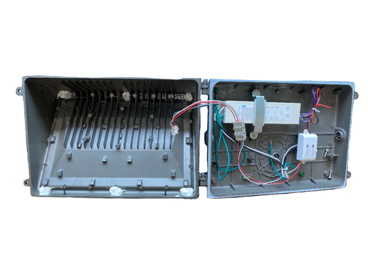 Wall Pack WATTAGE SWITCHABLE (90w/100w/120w) 3CCT SWITCHABLE (3500K/4000K/5000K) PRE-INSTALLED PHOTO EYE - GLASS LENS